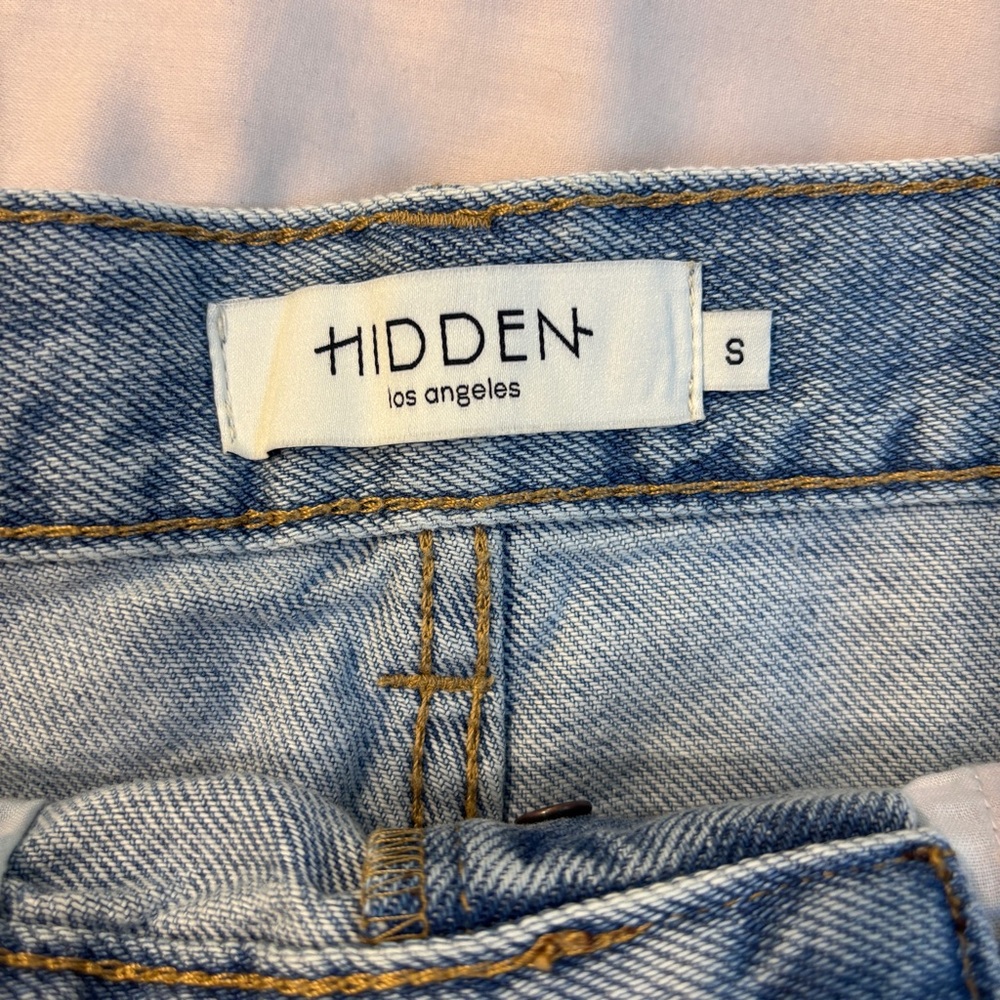 Hidden - Kenzie Mid Rise Short | Size Small - Picture 6 of 7
